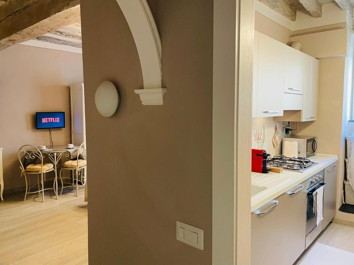 All'Interno Delle Mura Appartamento Con Wi-Fi E Netflix Lucca Exterior foto