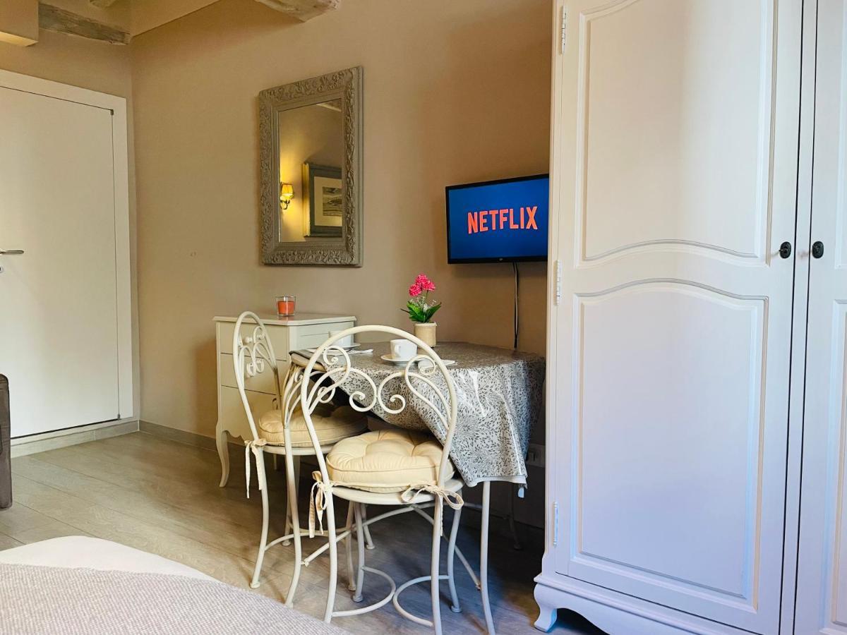 All'Interno Delle Mura Appartamento Con Wi-Fi E Netflix Lucca Exterior foto